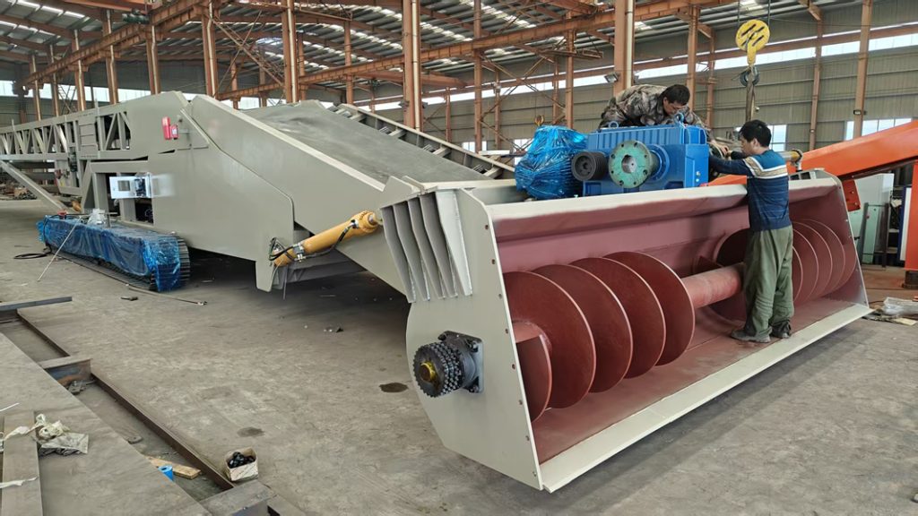 螺旋取料机车间