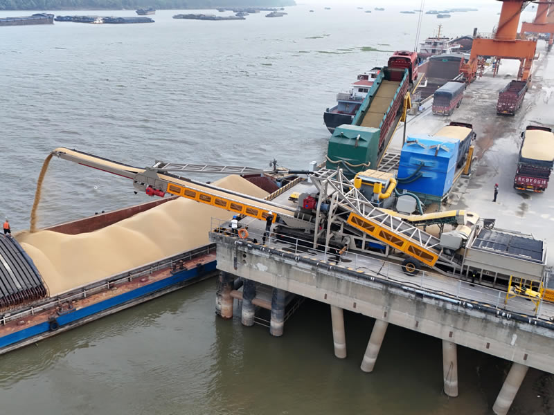 卡车卸车装船机